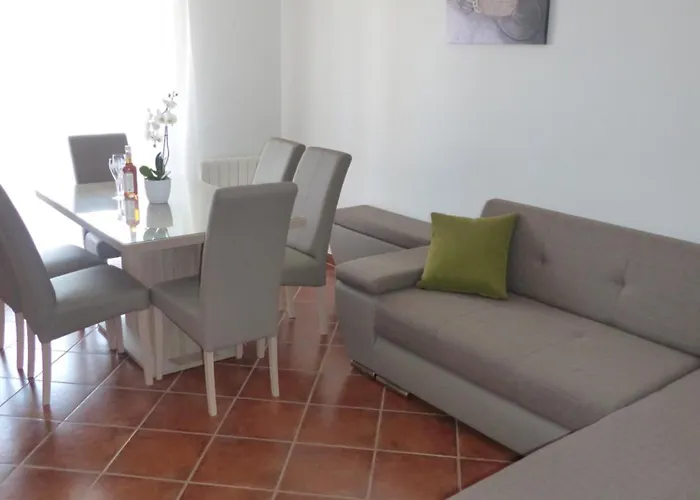 Charming Apartments In Pula