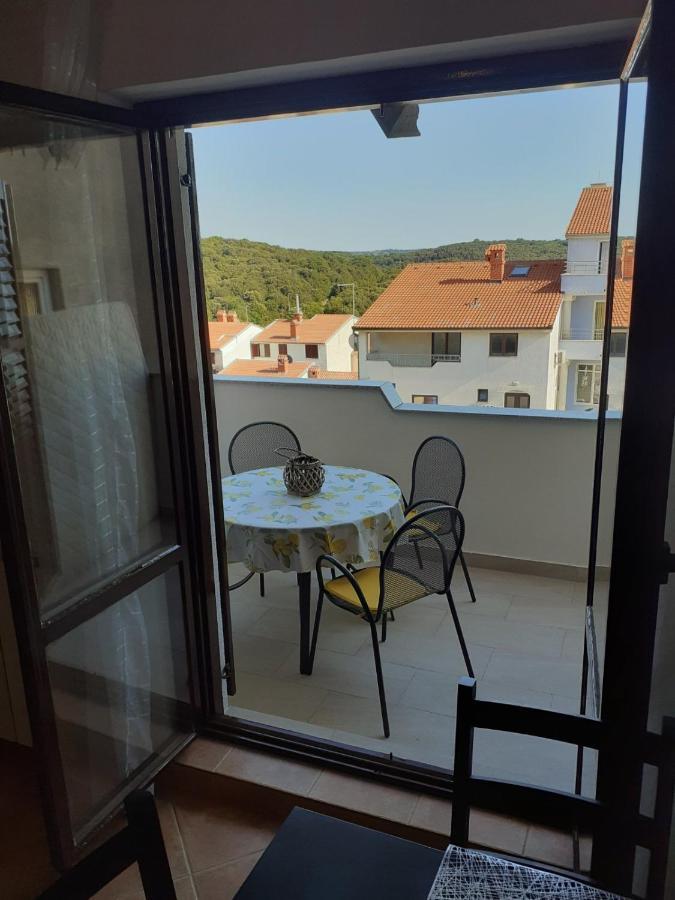 Apartment Charming In *