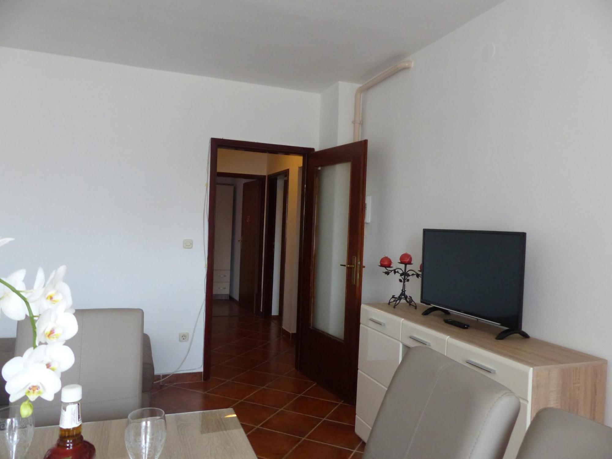 Charming In Apartment *