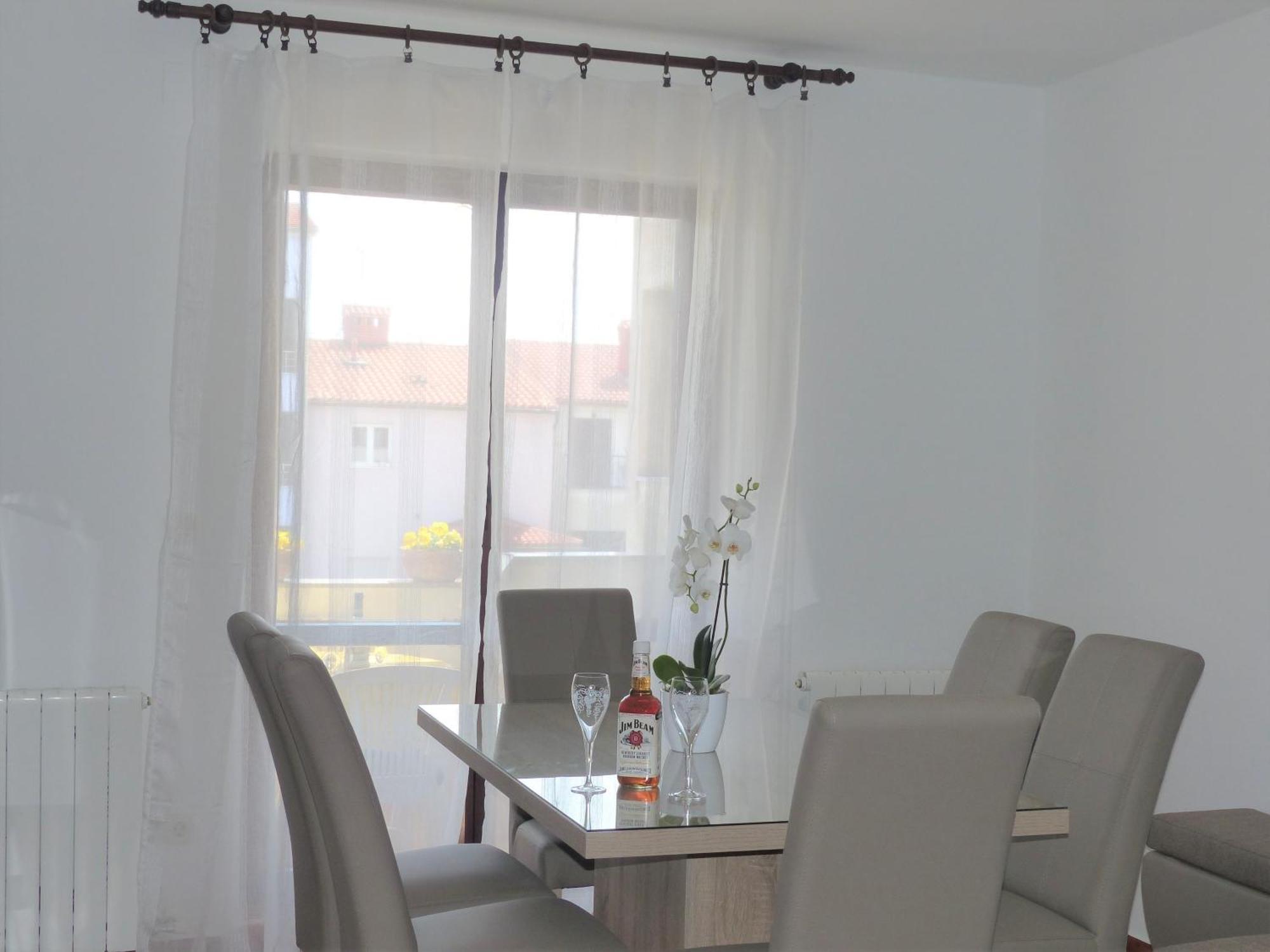 Apartment Charming In *