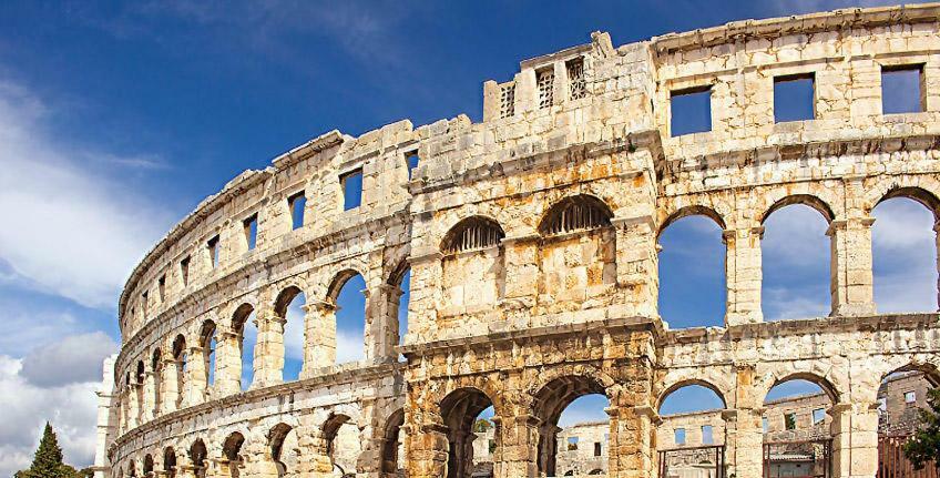 Apartment Charming In Pula